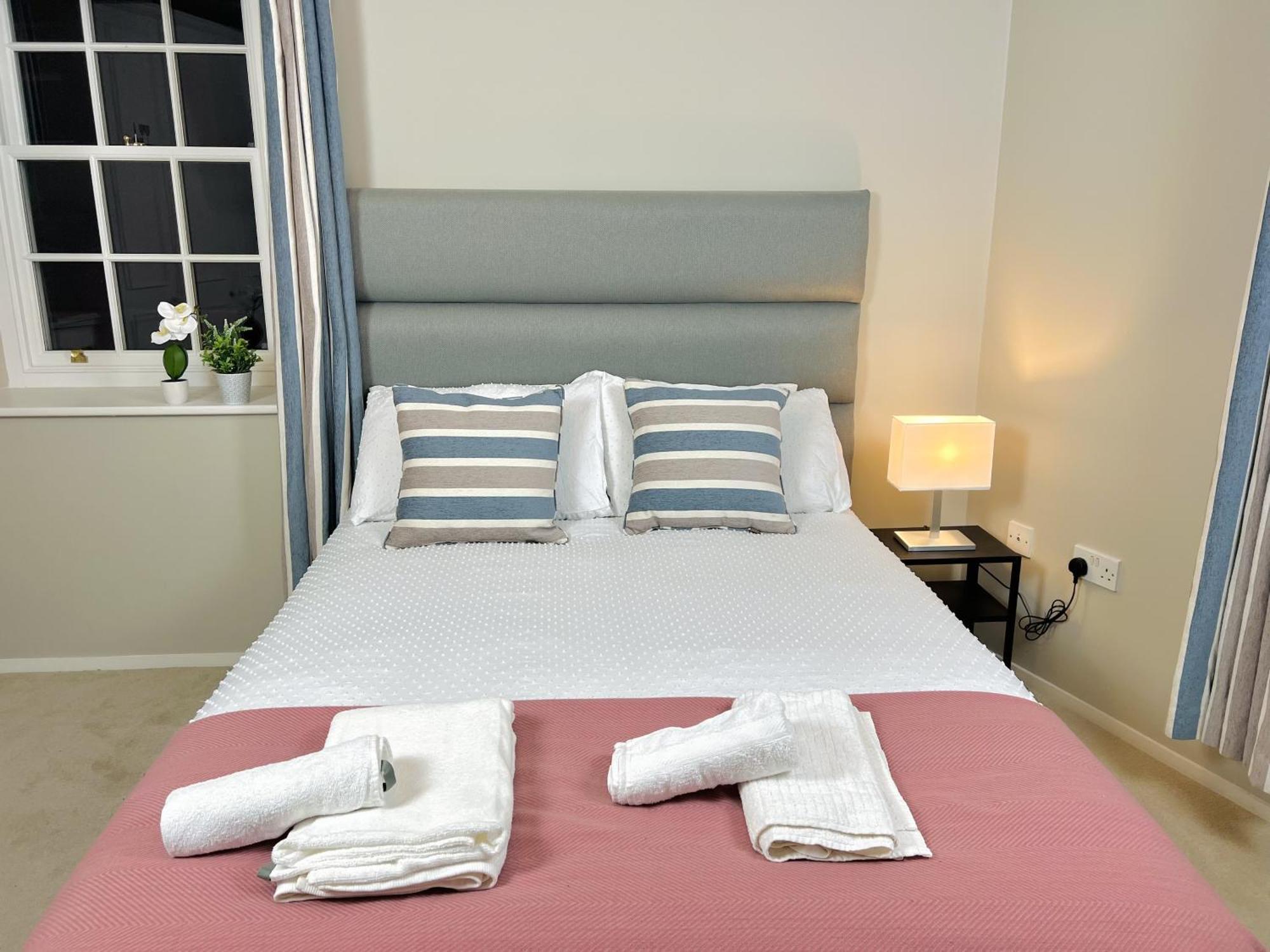 Lovely Spacious Apartment At Temple Bar Dublin Exterior photo